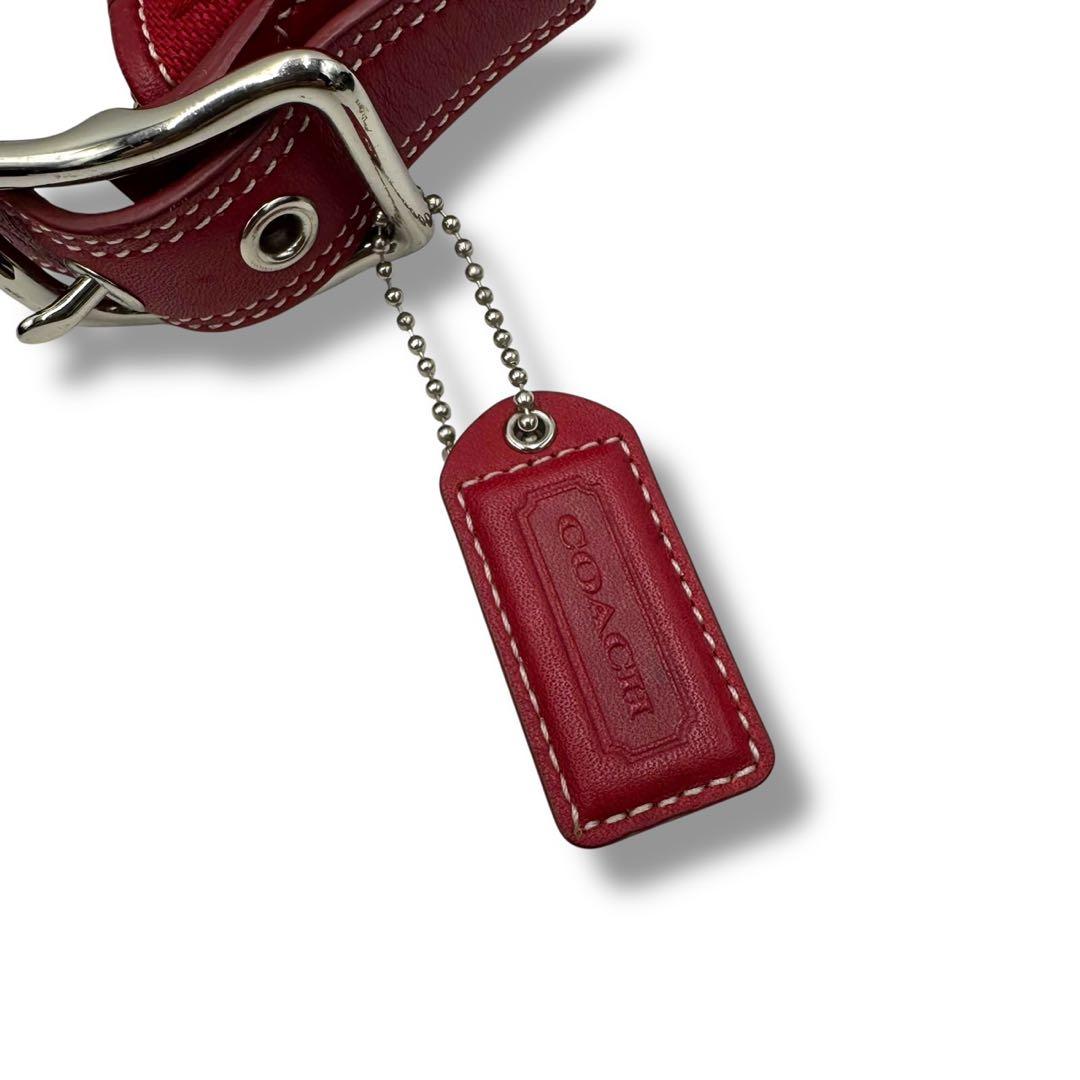 COACH アクセサリーポーチ ワンショルダー シグネチャー　レッド