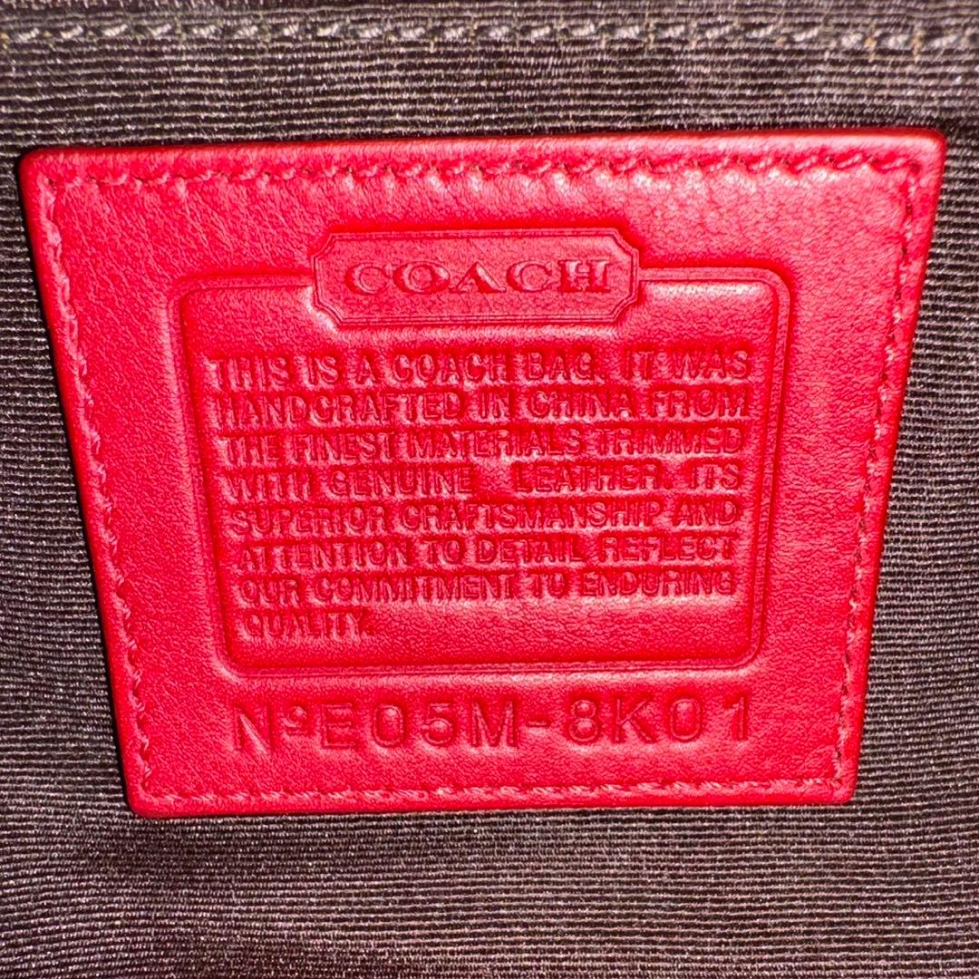 COACH アクセサリーポーチ ワンショルダー シグネチャー　レッド