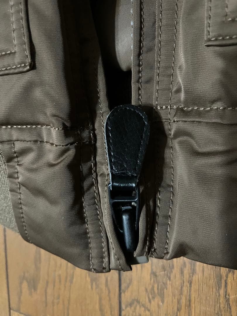 希望額へ　超美品　AVIREX トップガン TOPGUNジャケット　サイズL