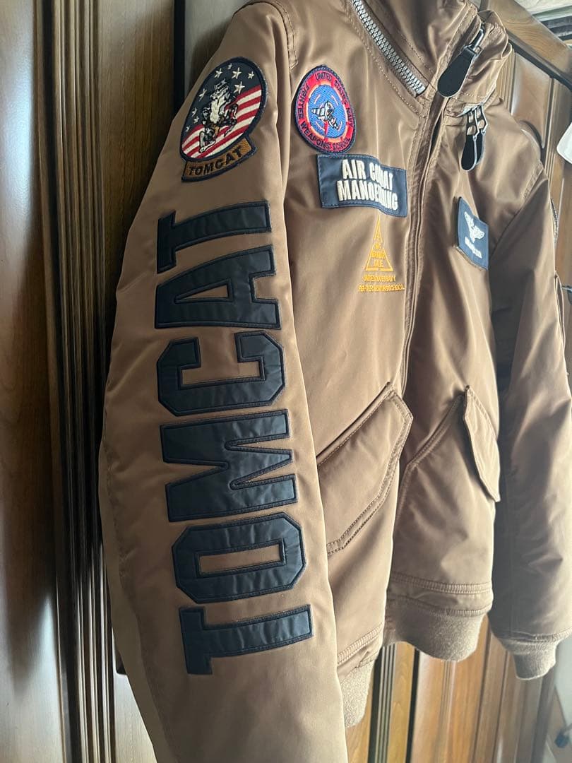 希望額へ　超美品　AVIREX トップガン TOPGUNジャケット　サイズL