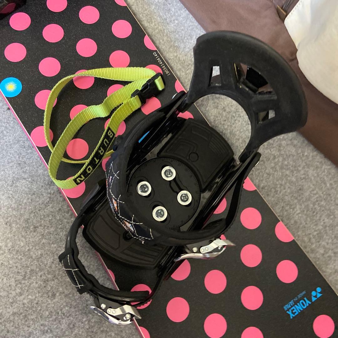 ★スノーボード　フルセット　板YONEX140cm ブーツBURTON24cm