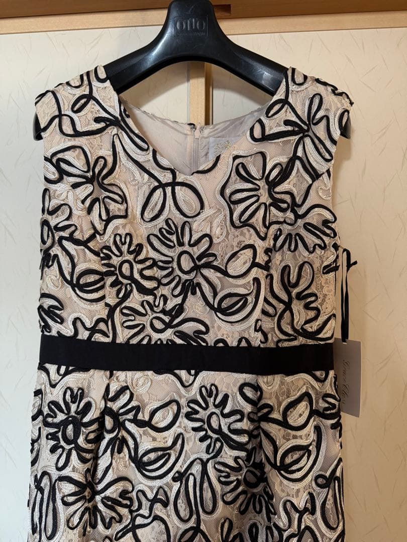 ☆最終お値下げ価格☆新品未使用タグ付☆グレースクラス　ワンピース