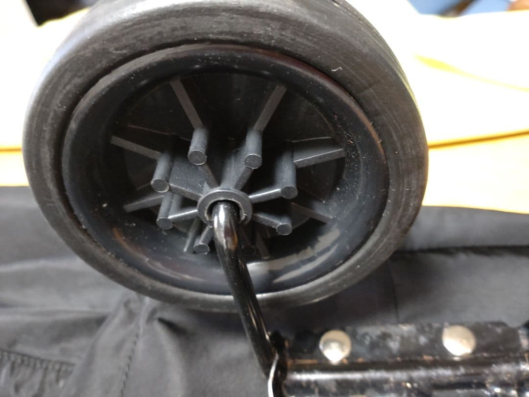 【週末値下げ】PRADA プラダ 折り畳み可 ナイロン キャリー ケース