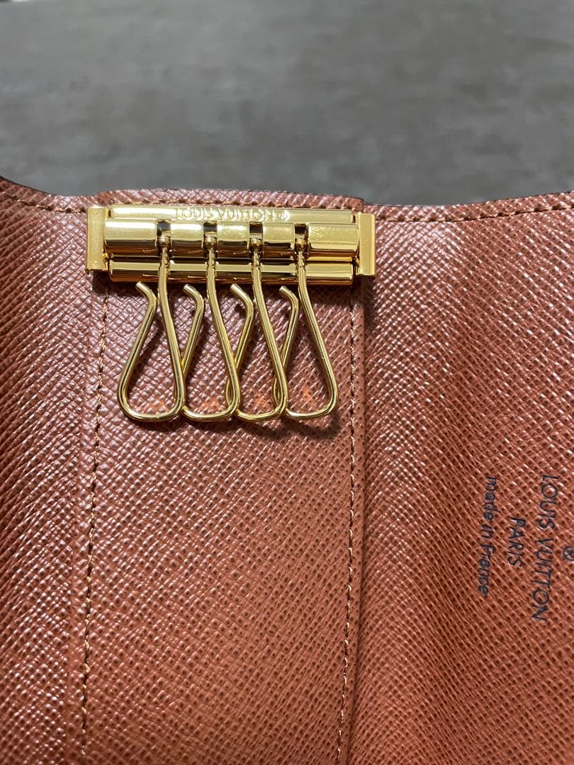Louis Vuitton モノグラムキーケース　ミュルティクレ 4 キーケース