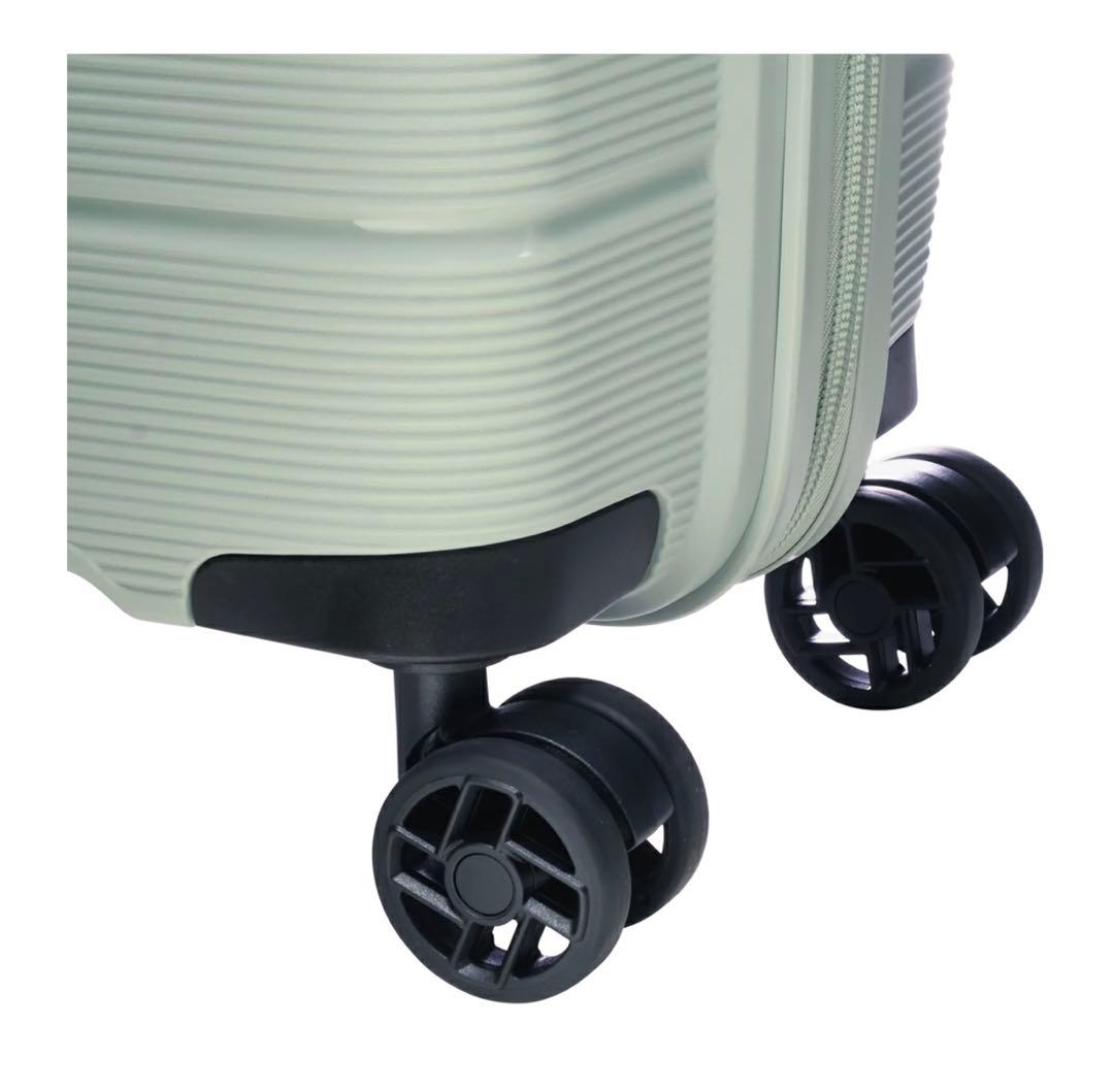 新品未使用トランジットラウンジ アメリカンツーリスター キャリーバッグ