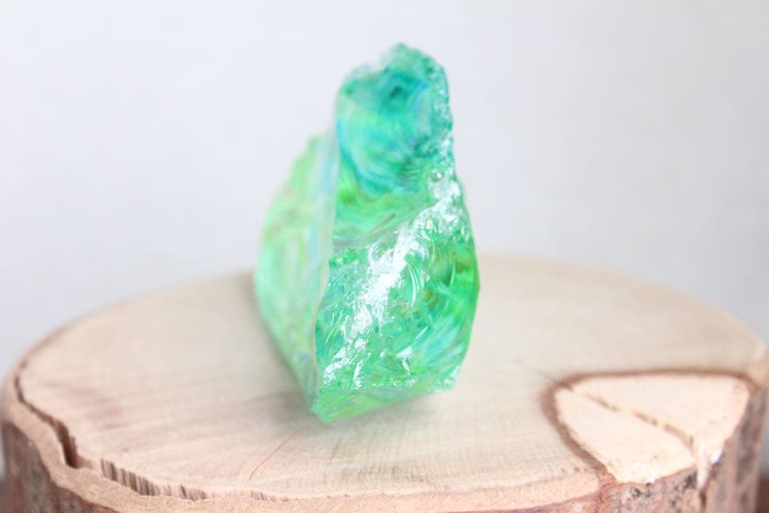 シエラネバダ産アンダラクリスタル　マルチカラー　グリーン系