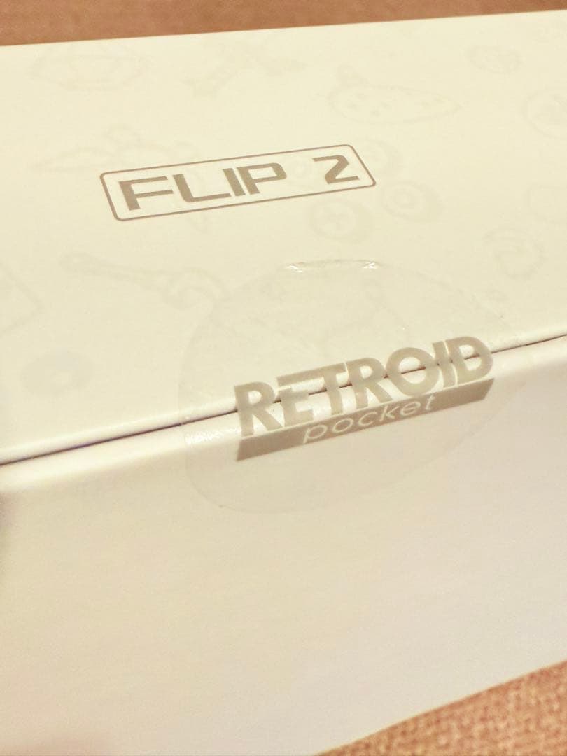 新品未開封 Retroid Pocket Flip 2 SD865 GC