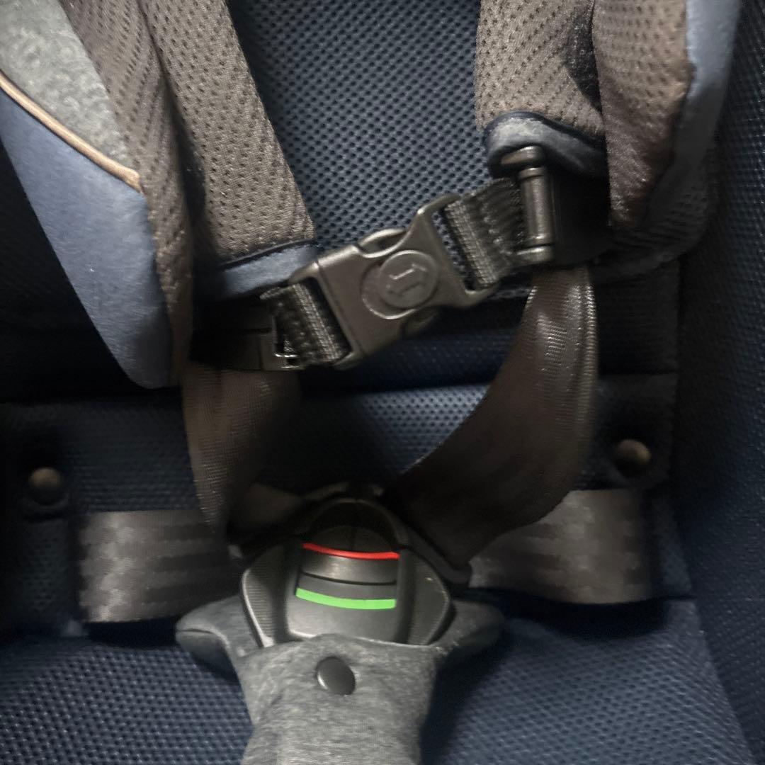 【美品】Aprica クルリラプラス ISOFIX チャイルドシート