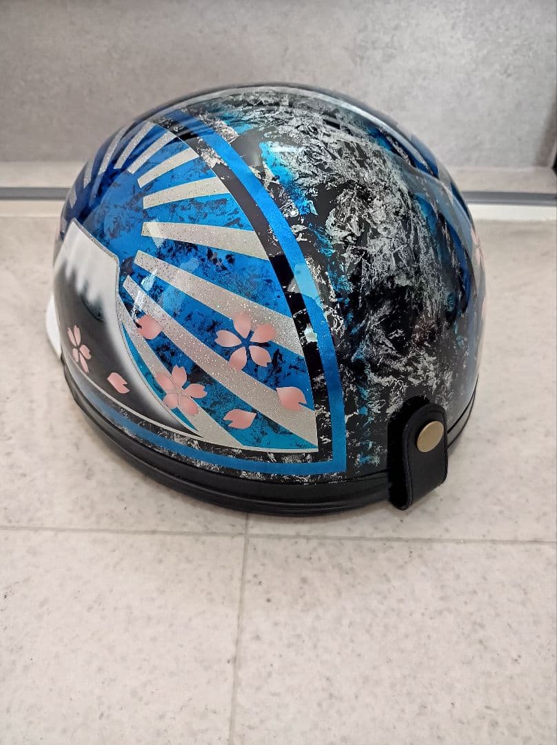 カスタムコルク半　七色ラメ　１個限定翌日発送！三つボタン