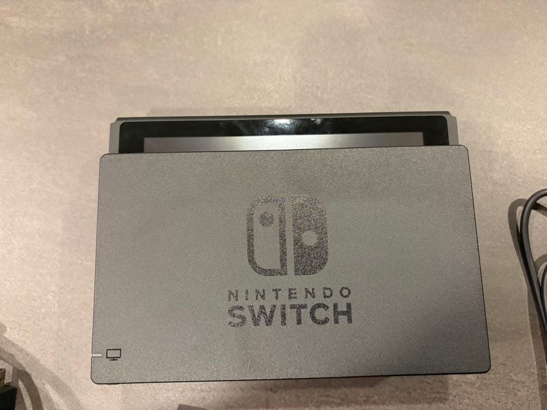 Nintendo Switch 本体 Joy-Con付き