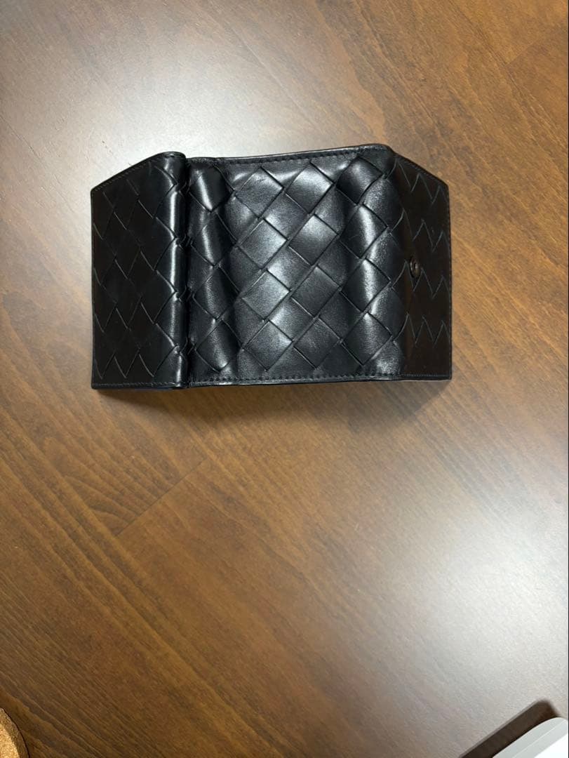 【ああ】Bottega Veneta 三つ折り財布　レザーブラック×ブルー