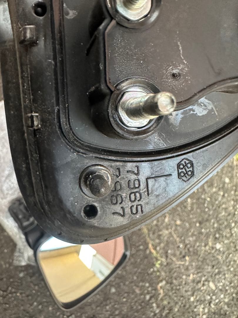 ハイエース　200系　ヘッドライト　テール　ミラー　純正セット