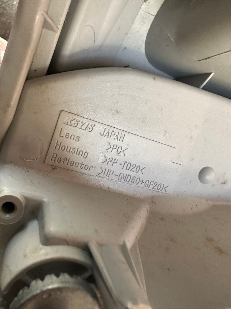 ハイエース　200系　ヘッドライト　テール　ミラー　純正セット