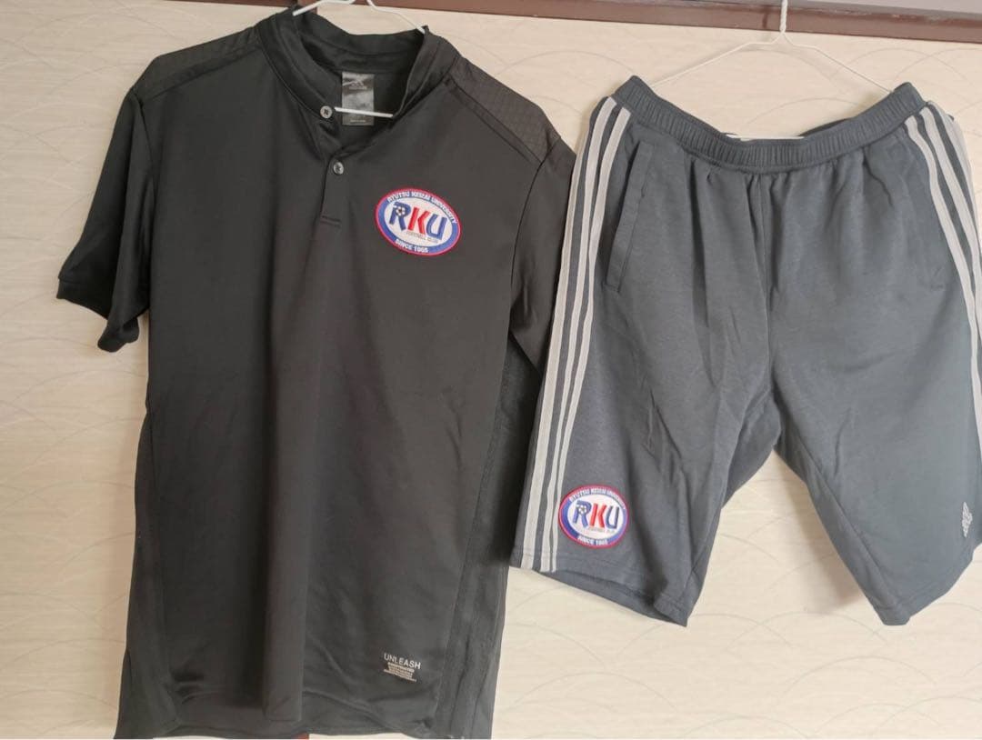 流通経済大学　サッカー部　フルセット(8セット)