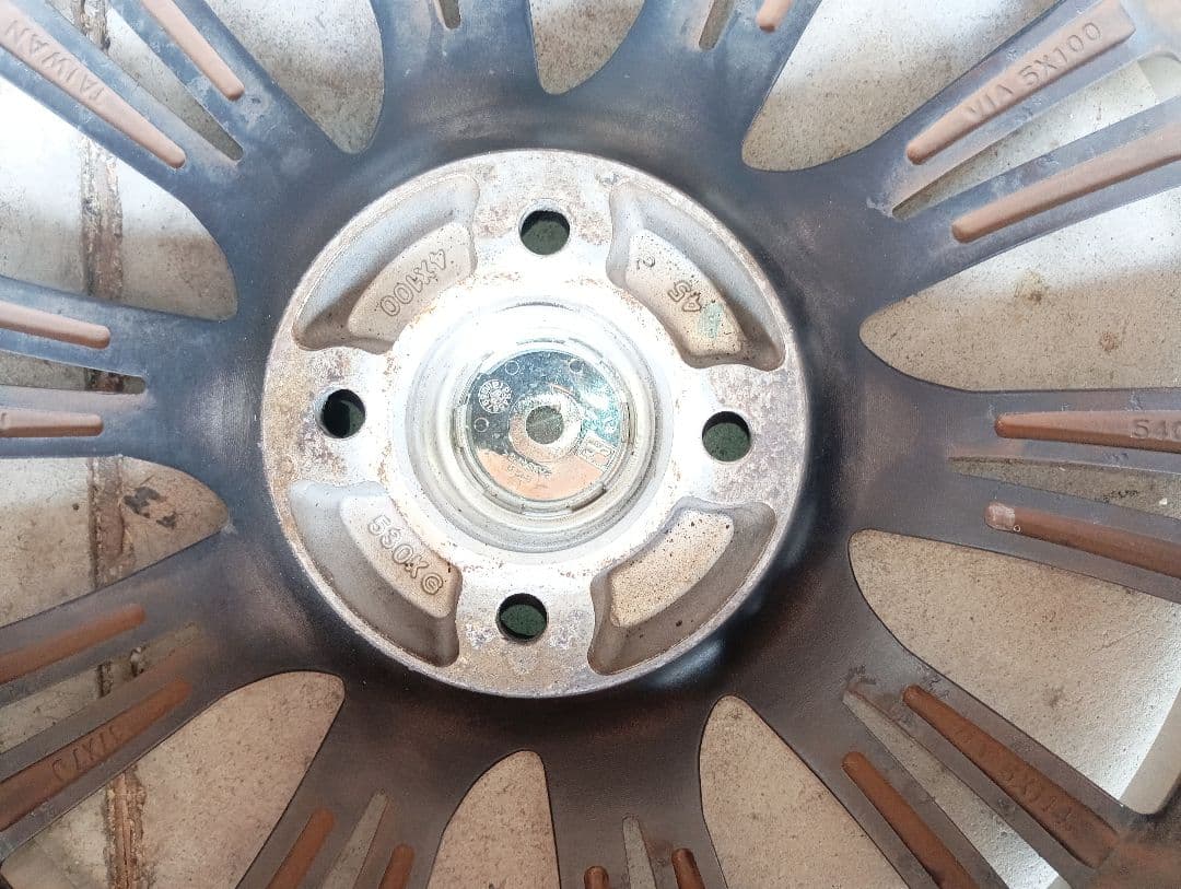 17インチ 多スポークホイール ポリッシュ仕上げ