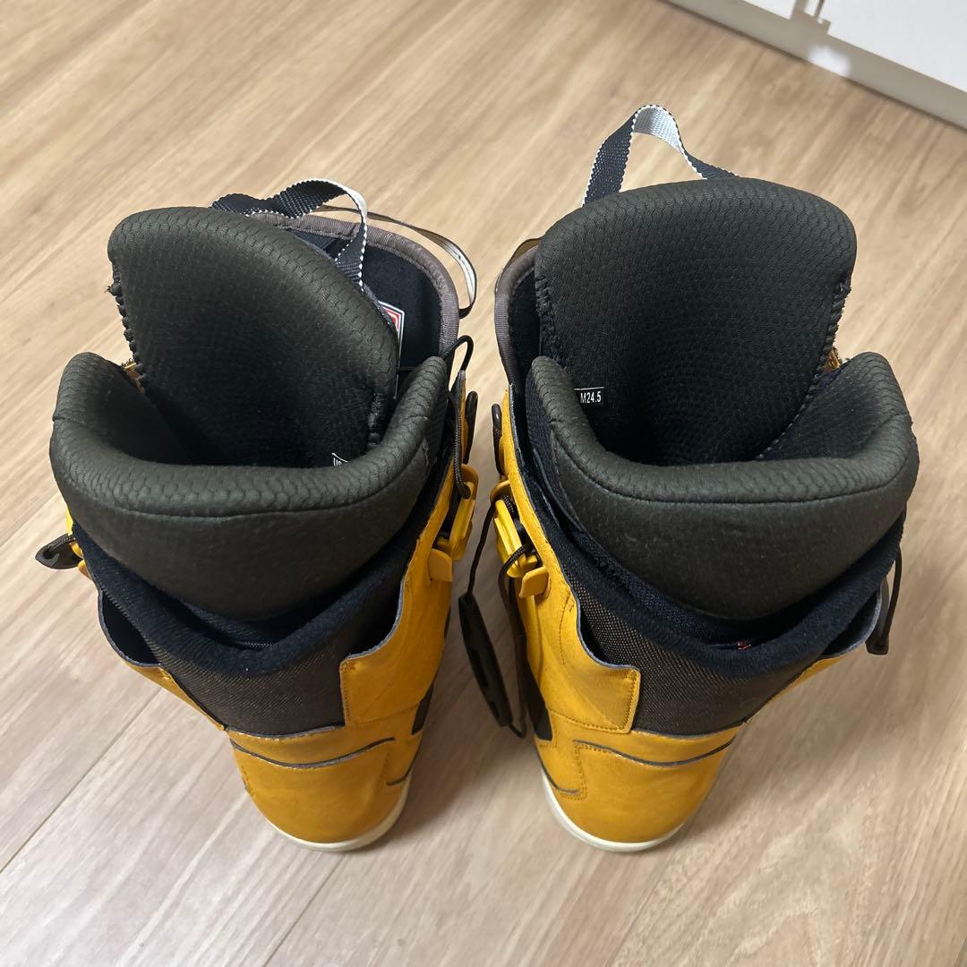 状態良好　DEELUXE ディーラックス ID LARA ララ24.5 ベージュ