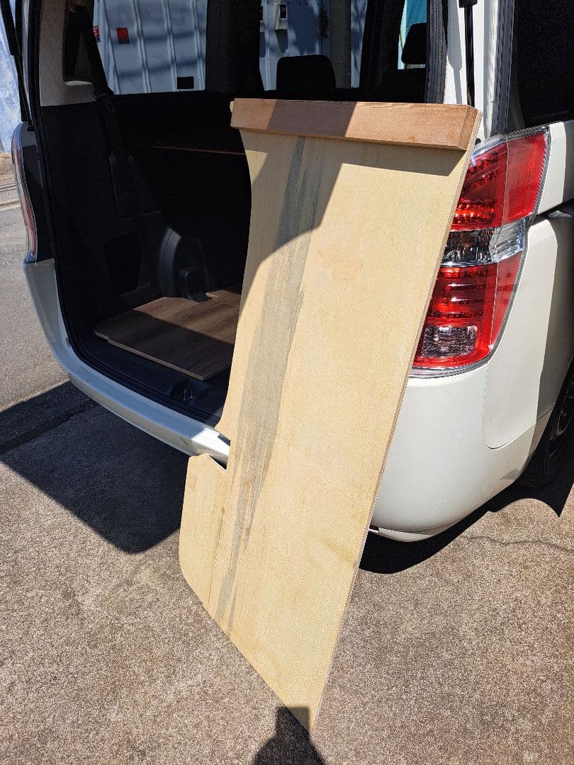 ステップワゴン　荷室フローリングボード