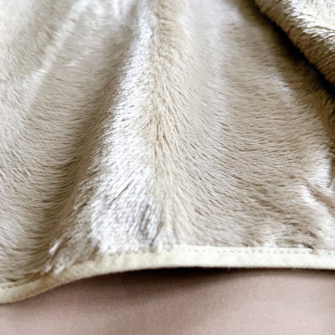 ＊未使用タグ付き【ベイジ】チェスターコート　ライナー　 キャメル　4 光沢感