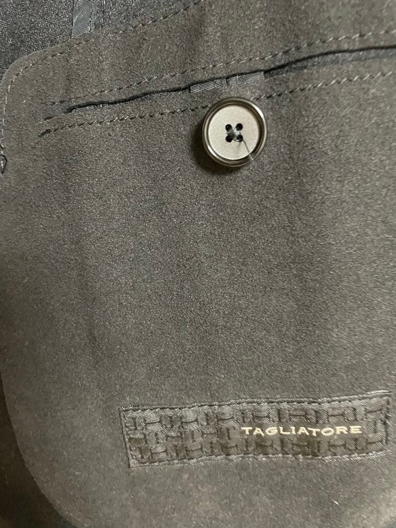 訳あり特価 お値引き可 TAGLIATORE スーツ 48 黒