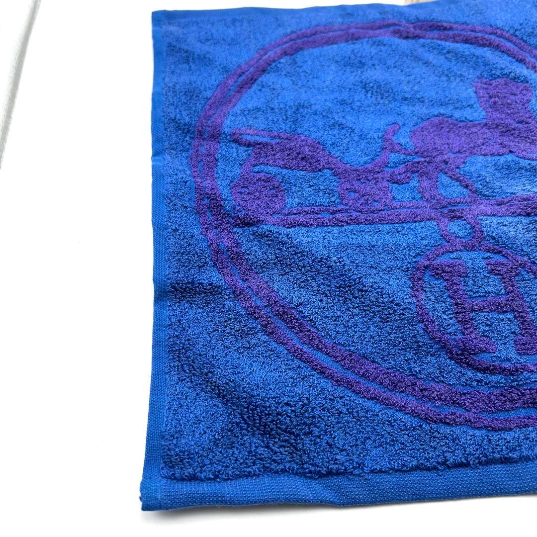 エルメス HERMES ハンカチ ブルー 大判 タグ付き 未使用 箱あり