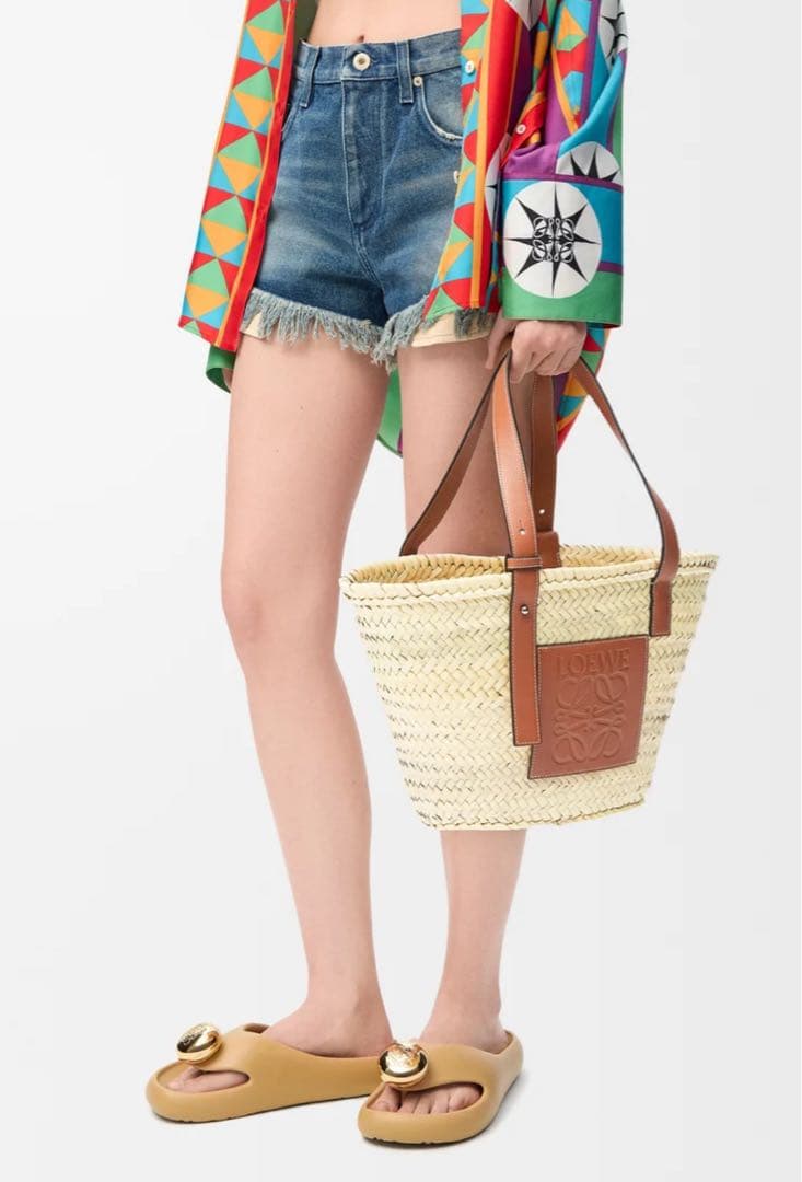 新品同様✨ LOEWE ロエベ かごバッグ アナグラム トート ミディアム