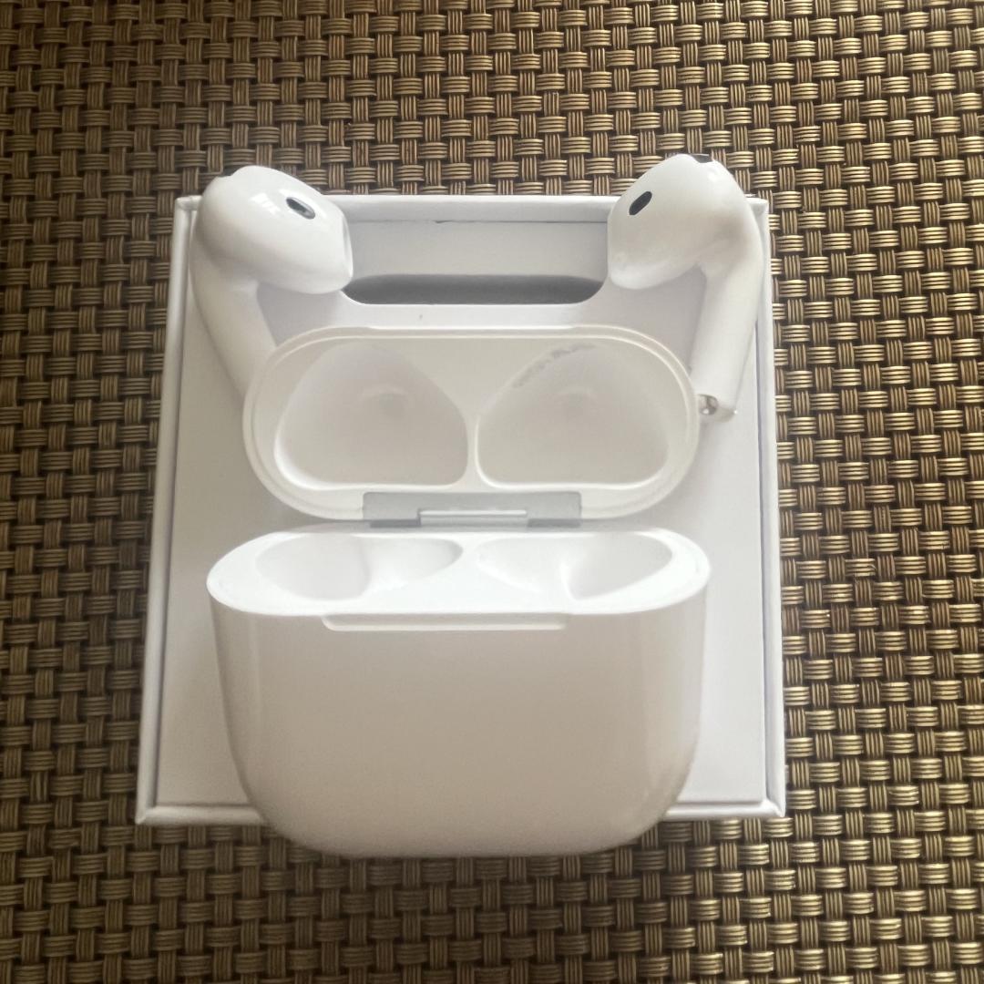 【美品】AirPods 第4世代 ANC