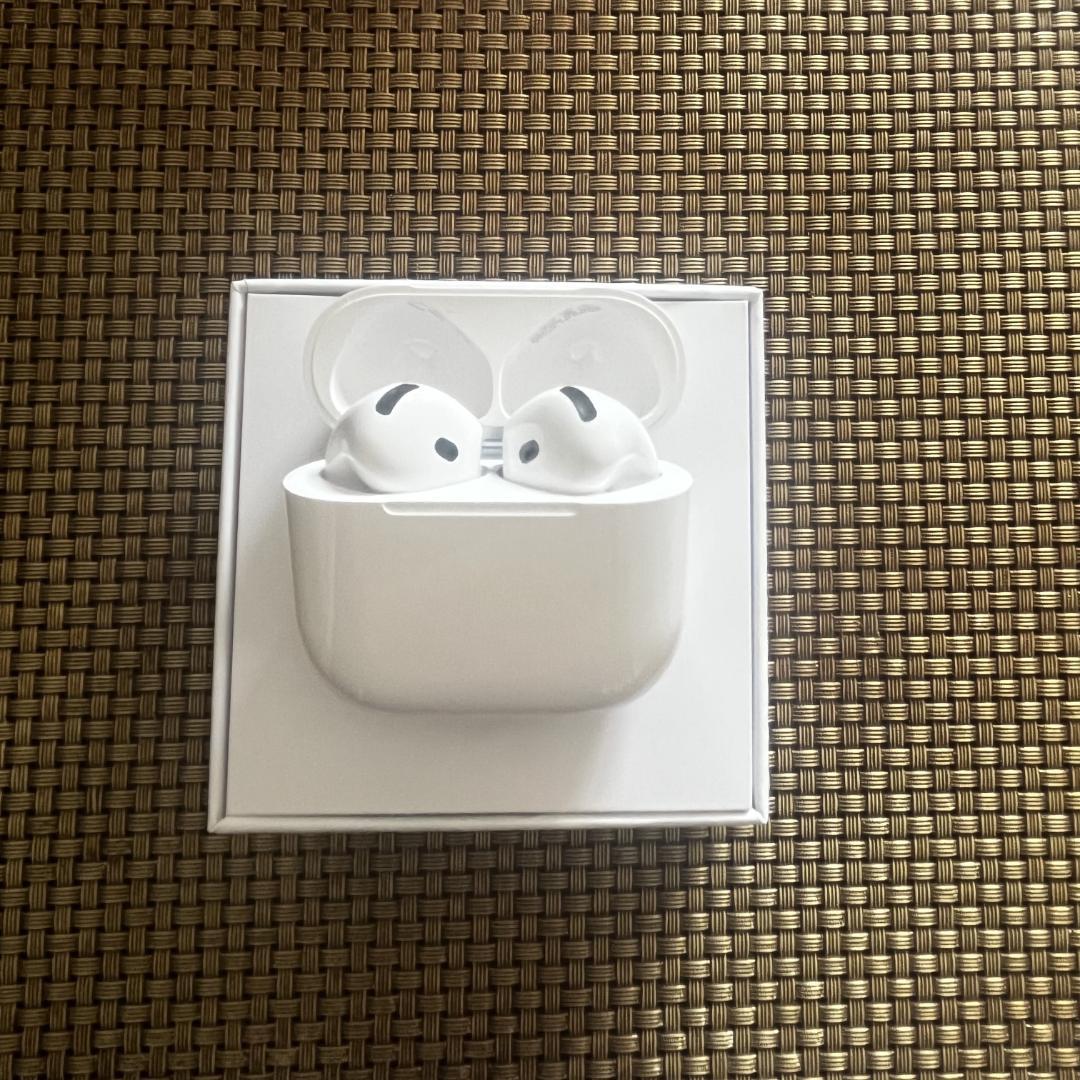 【美品】AirPods 第4世代 ANC