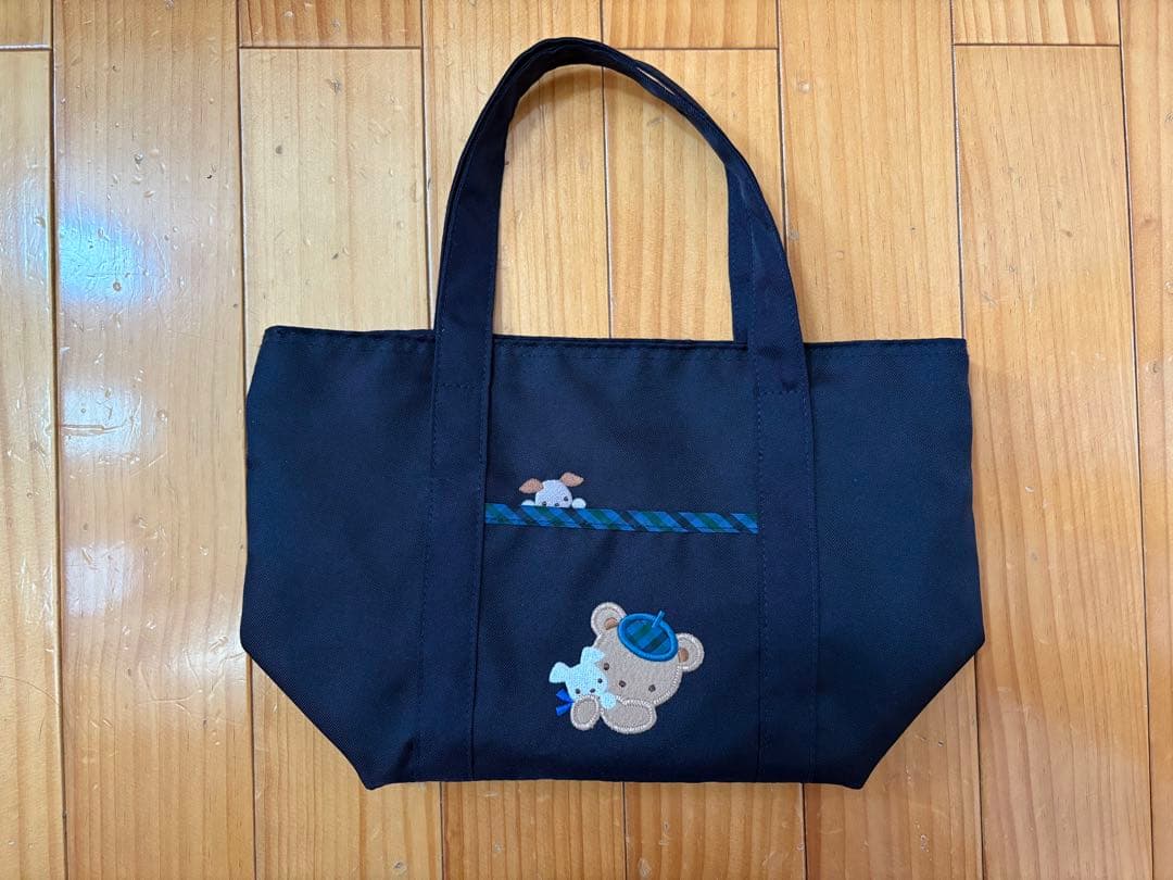 familiar 刺繍トートバッグ 黒