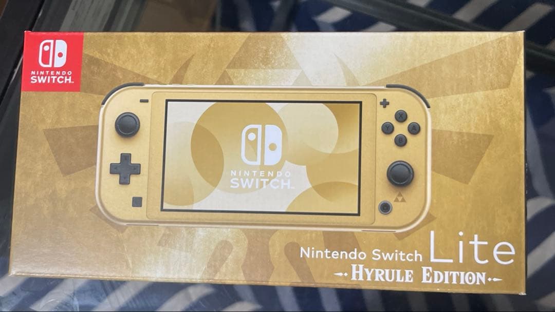 新品未使用Nintendo Switch Lite Hyrule Edition