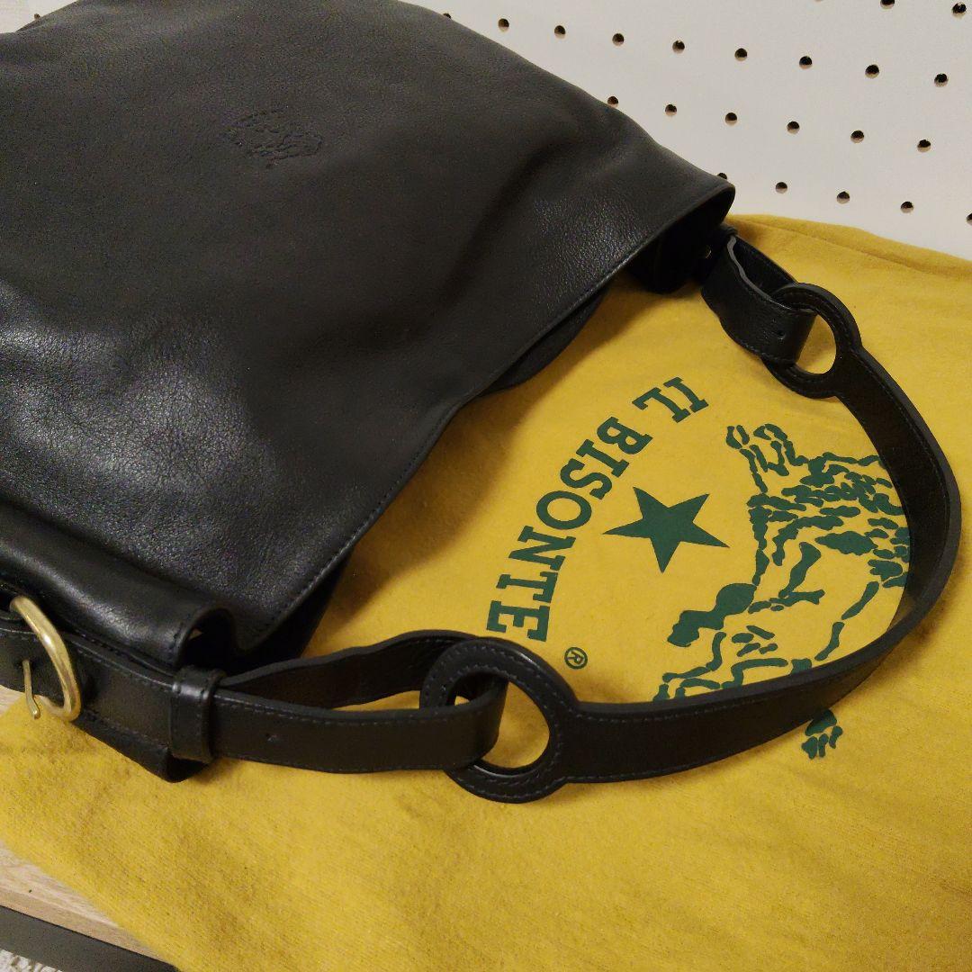 週末お値下げ★イルビゾンテ　黒のレザーショルダーバッグ