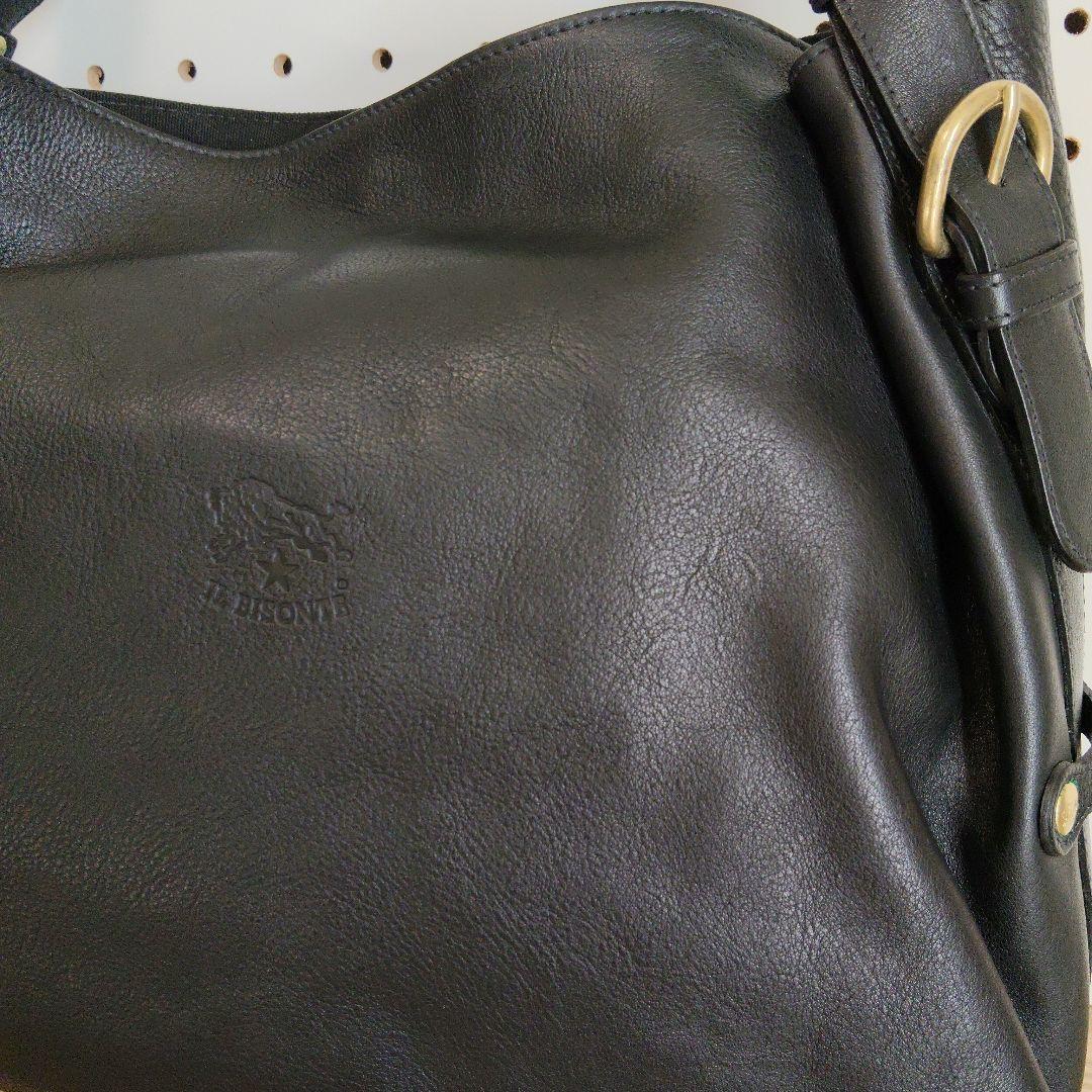 週末お値下げ★イルビゾンテ　黒のレザーショルダーバッグ