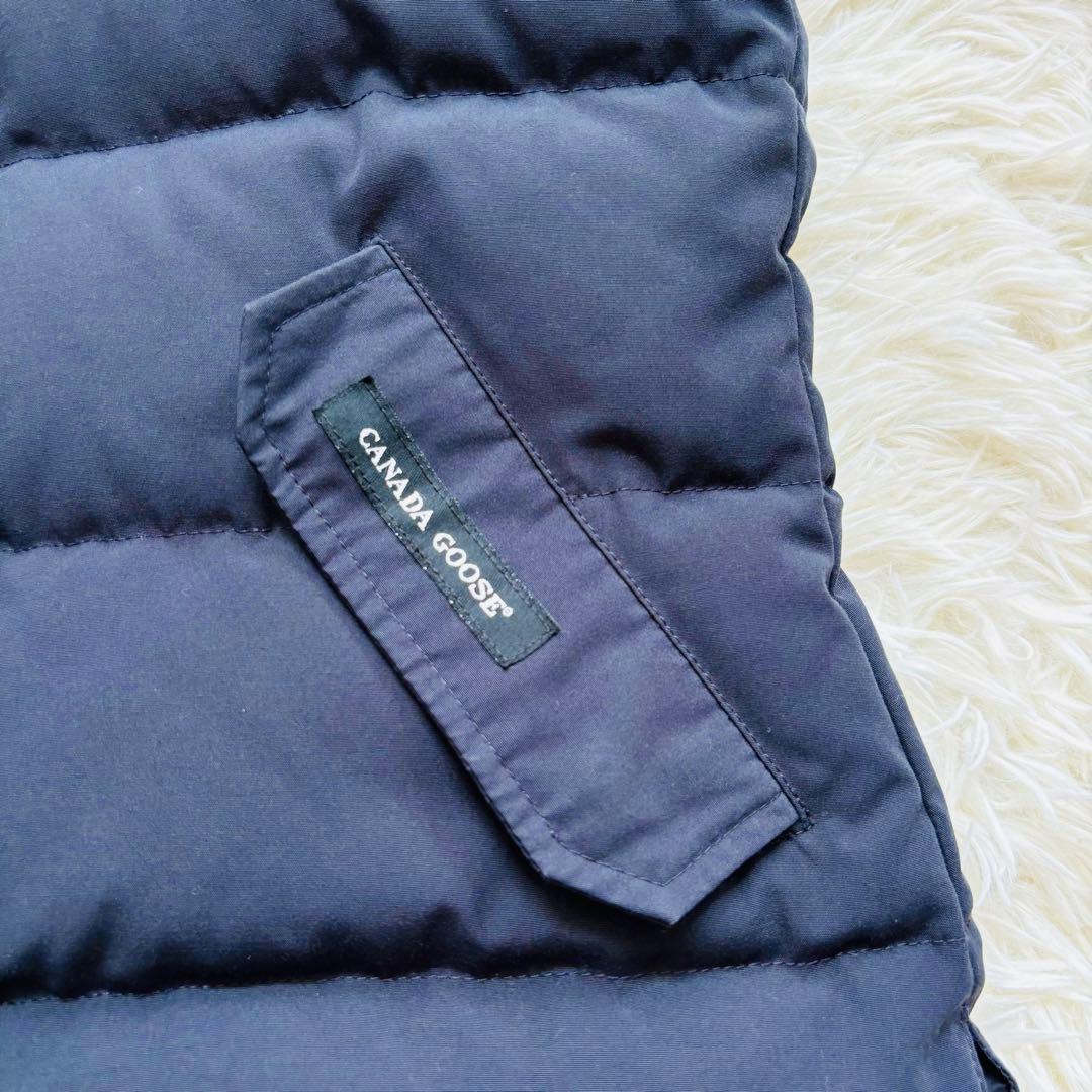 美品‼︎ カナダグース フリースタイルクルーベスト ダウン 黒 大きいサイズ M