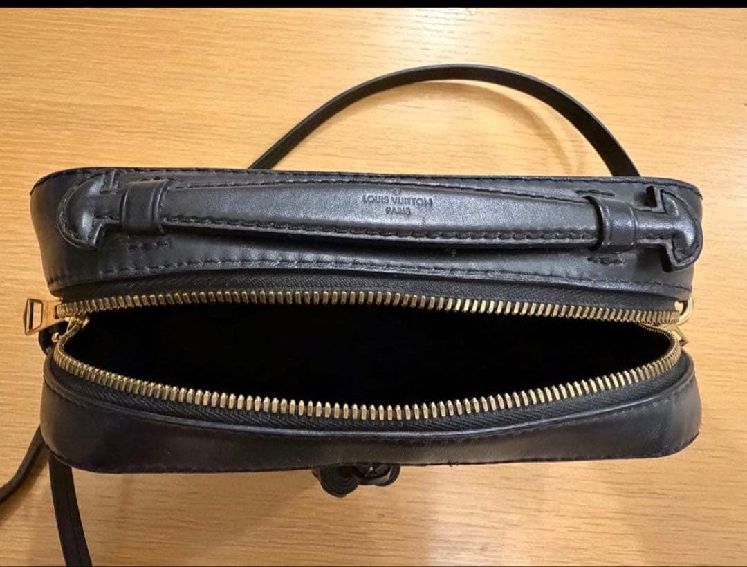 ルイ・ヴィトンショルダーバッグ 斜め掛けサント ンジュモノグラム