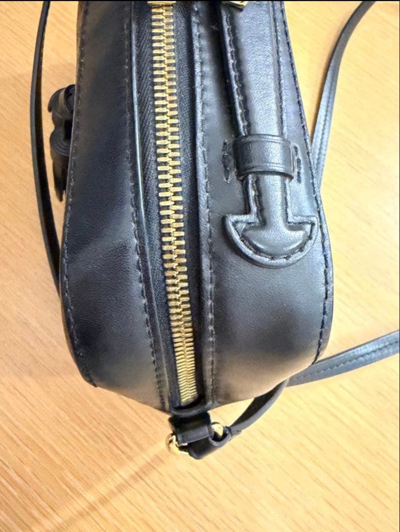 ルイ・ヴィトンショルダーバッグ 斜め掛けサント ンジュモノグラム