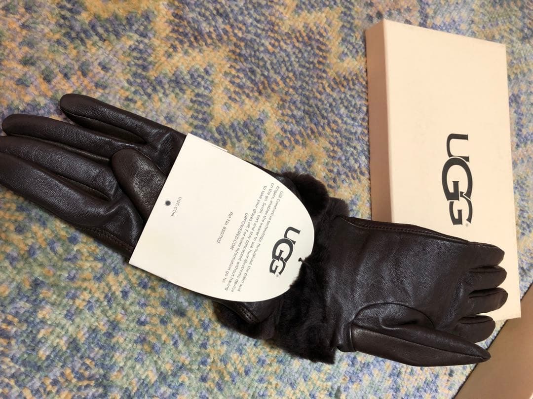 新品未使用★UGGレザー手袋　チョコブラウン
