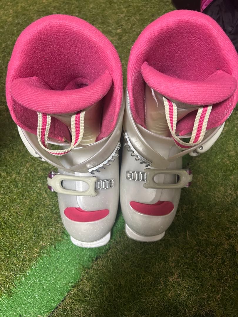 破格！女の子用　スキー5点セット　スキー学習に最適　札幌近郊は要相談