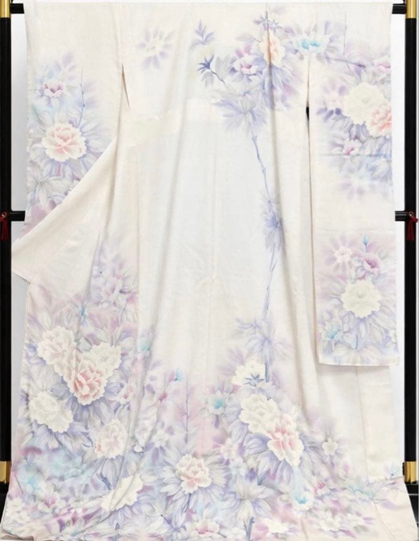 振袖セット　淡い　クリーム地　かわいい