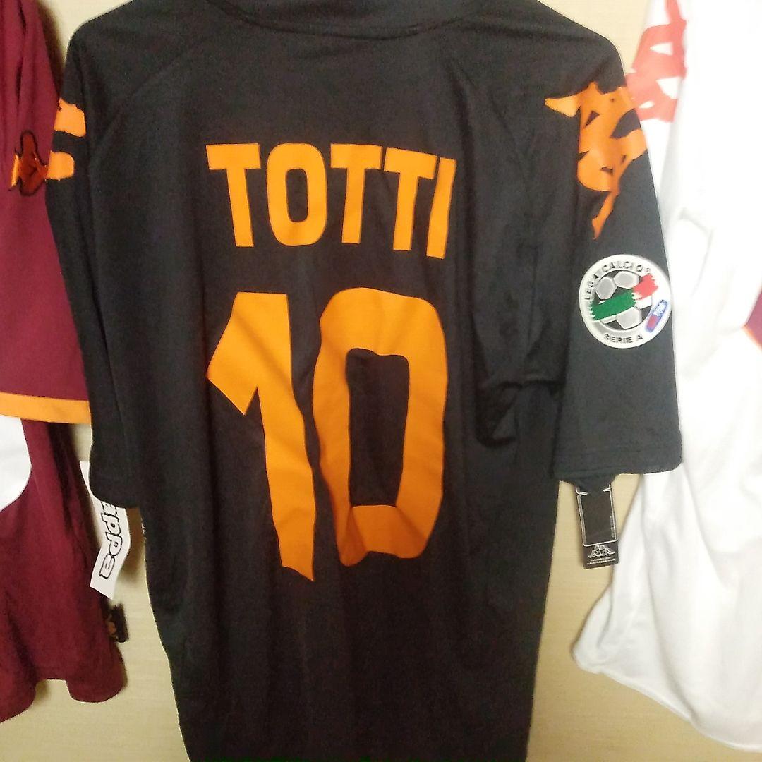 【新品タグ付】トッティ黒と赤と白のユニホーム