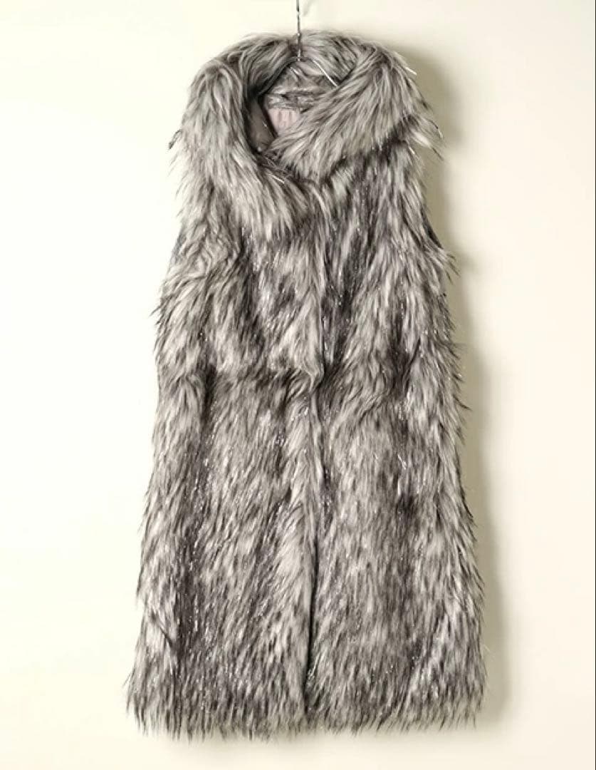 HERNO リゾート ラメファー ドッキング ダウンベスト フーデット