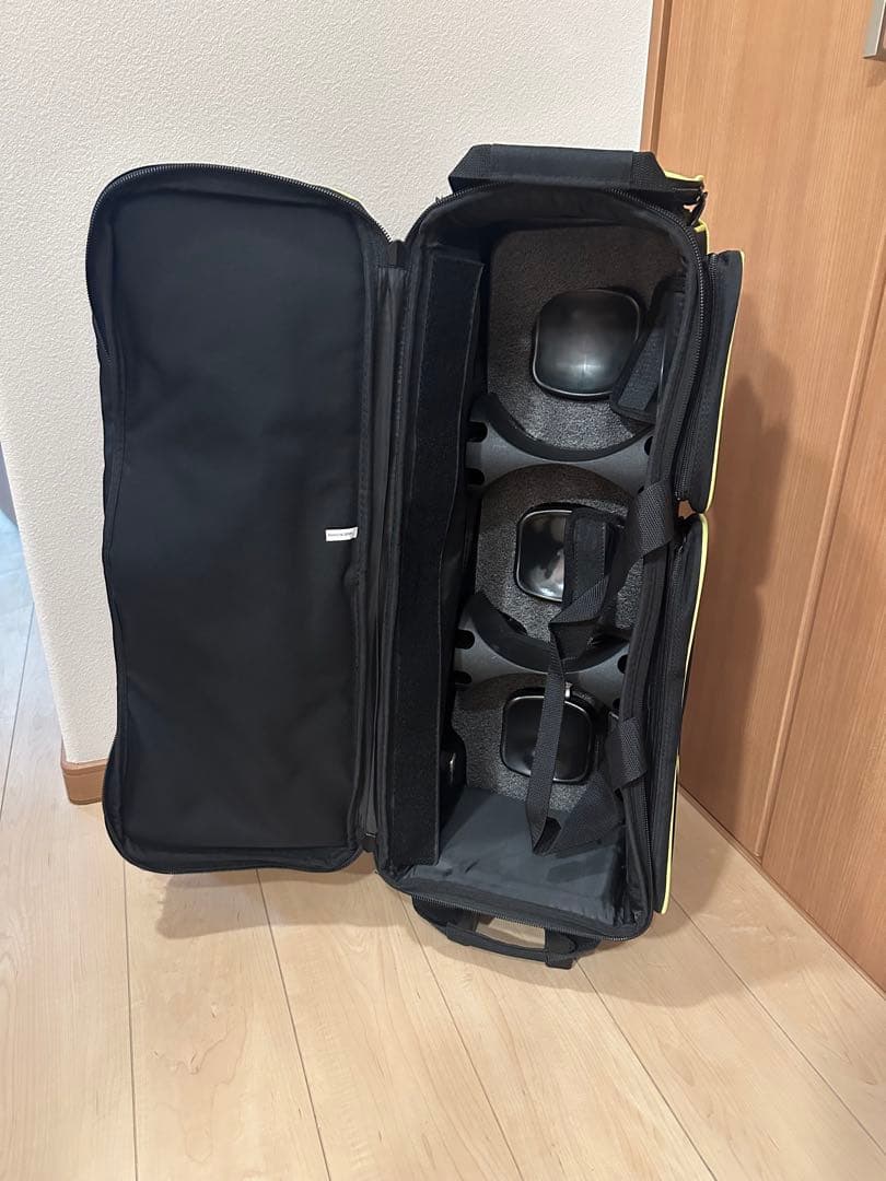 ヤミカラス　STORM ボウリング 3ボールバッグ ブラック&ライム