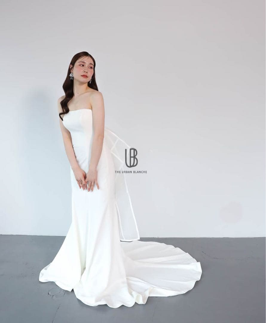 【p.】 アーバンブランシュ WD110 ウェディングドレス パフスリーブ