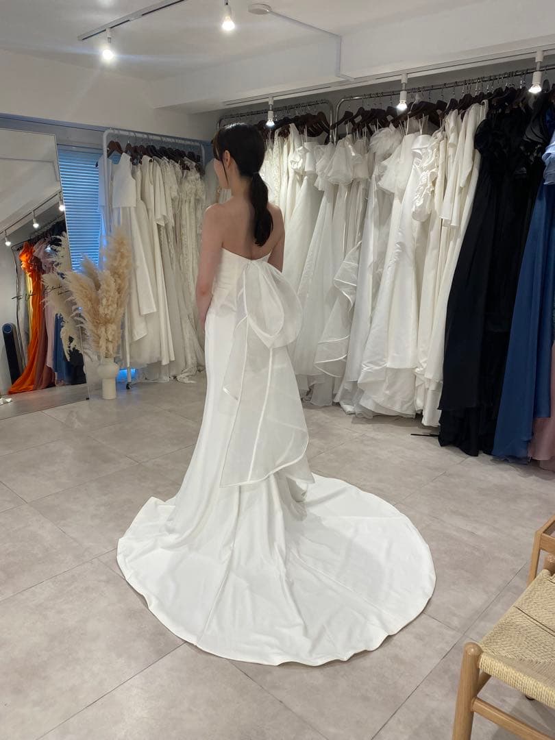 【p.】 アーバンブランシュ WD110 ウェディングドレス パフスリーブ