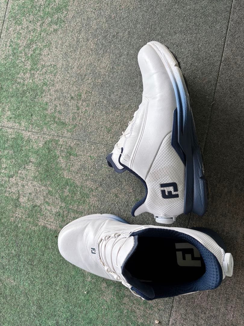 半額‼️フットジョイゴルフシューズ 25.5 フューエル BOA 55416