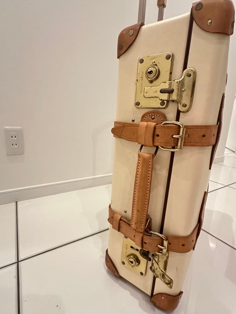 GLOBE-TROTTER グローブトロッター　SAFARI　スーツケース