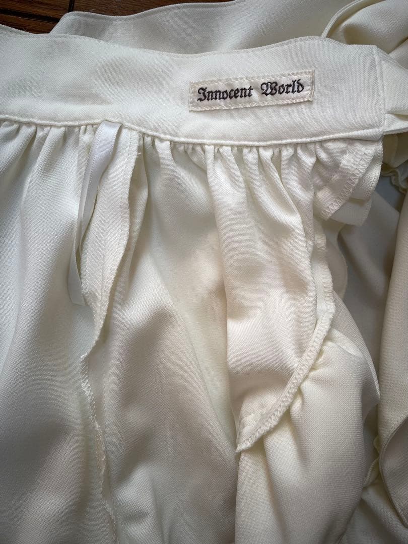 【美品】イノセントワールド 不思議の国のティーパーティエプロン