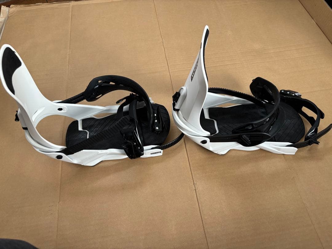 サロモン　リズム　Lサイズ　24-25