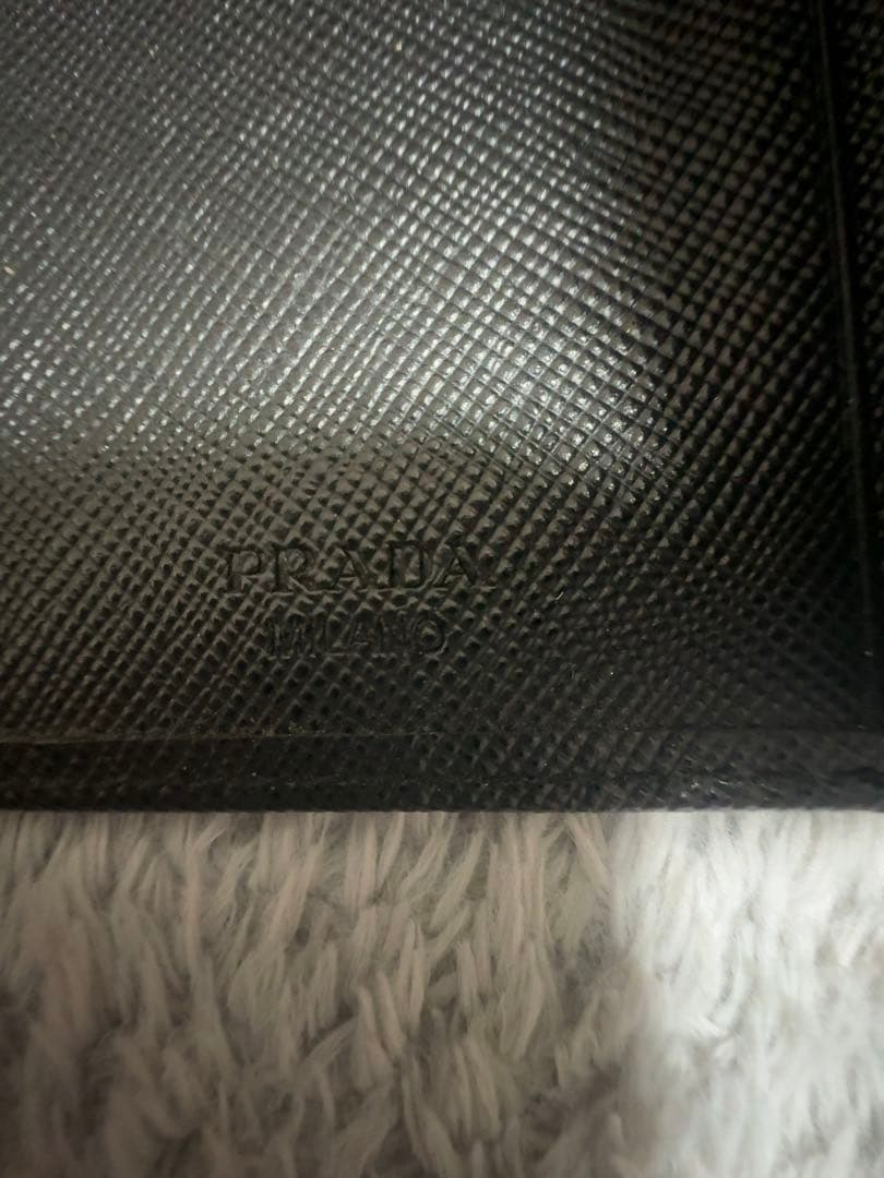 【早い者勝ち】PRADA ブラックリボン レザー キーケース⋆⑅✩*॰¨̮