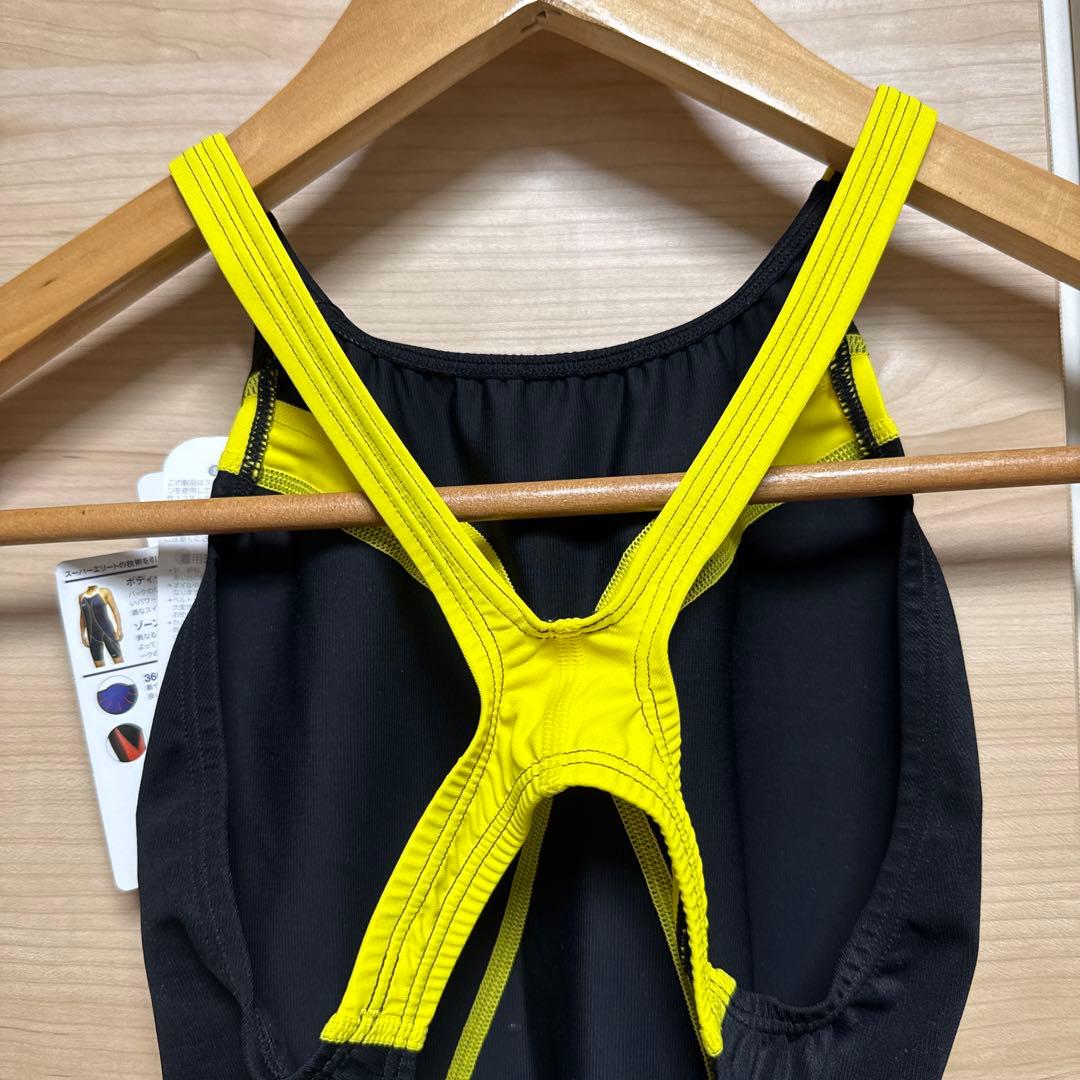 新品タグ付き　Speedo レディース　競泳水着　fast skin xt