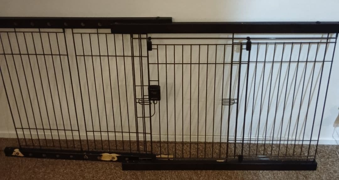 【室内のみ利用】<解体洗浄済>リッチェル 木製ペットサークル／ダークブラウン