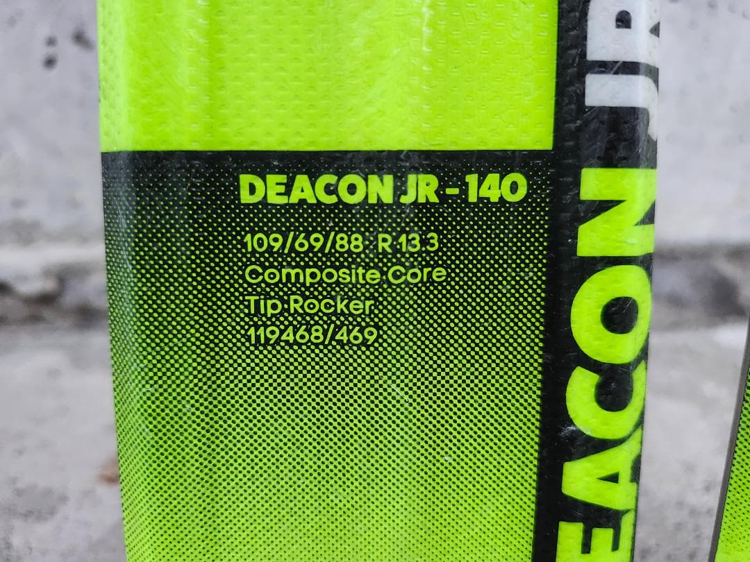 Völkl Deacon JR スキー板 140cm フォルクル　ジュニア